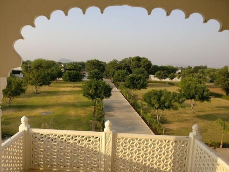Tej Mahal Palace Bandikui Dış mekan fotoğraf