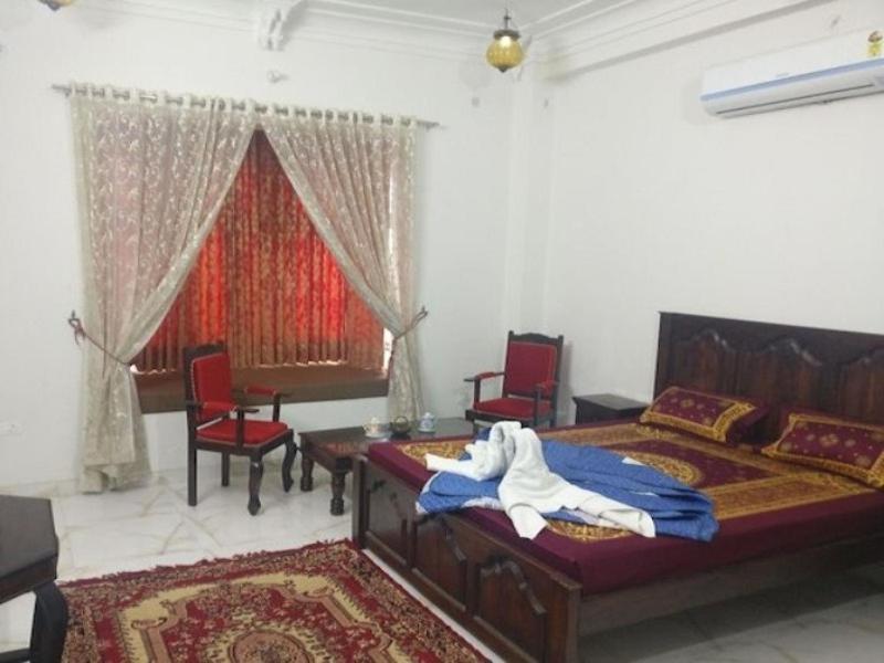 Tej Mahal Palace Bandikui Dış mekan fotoğraf